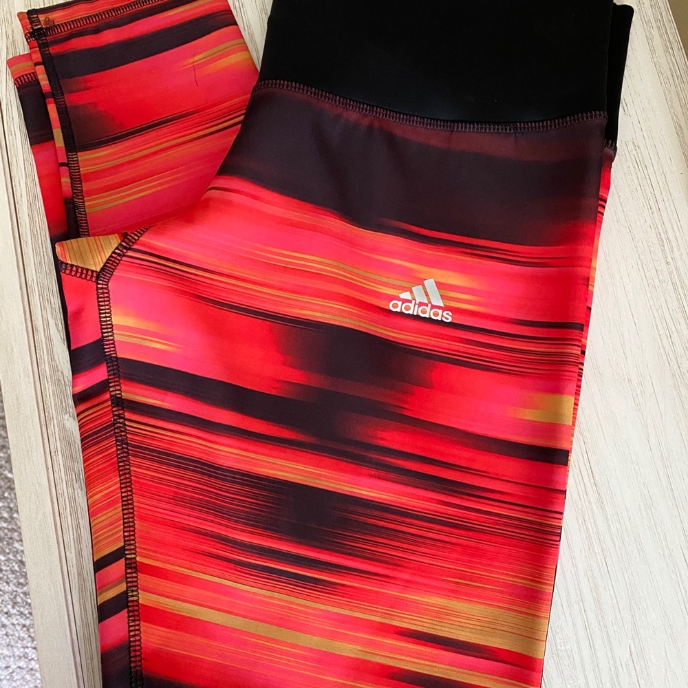Adidas leggings